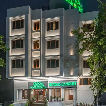Hotel Apex スーラト エクステリア 写真