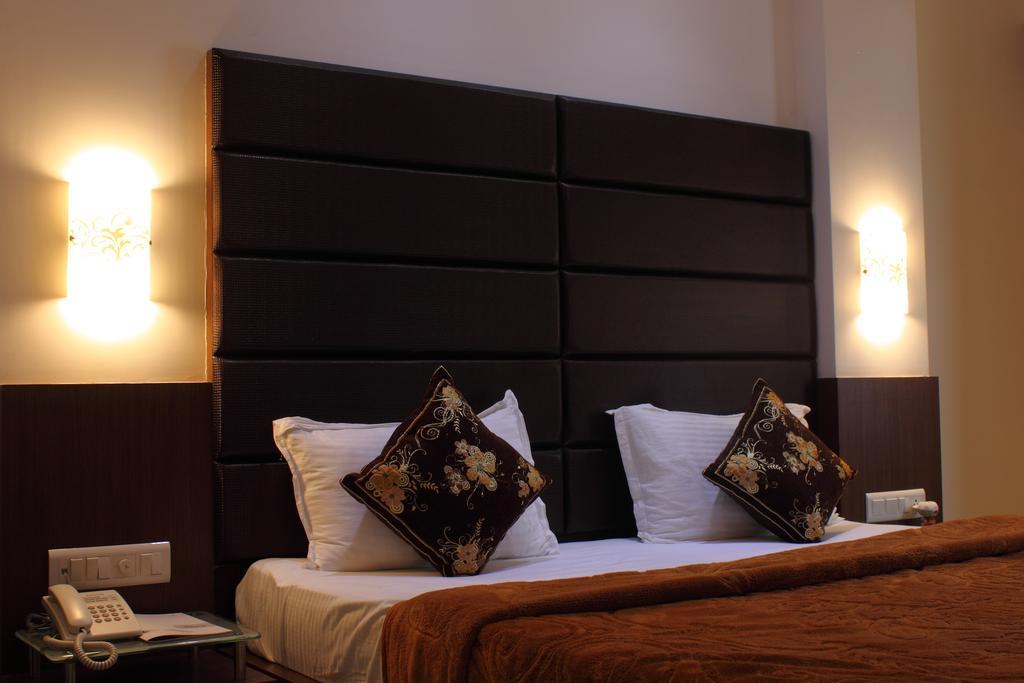 Hotel Apex スーラト 部屋 写真
